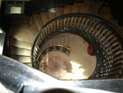 St Clement Danes 8th image